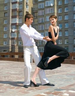 Salsa Dance Lessons at Star Dance School in Boston MA